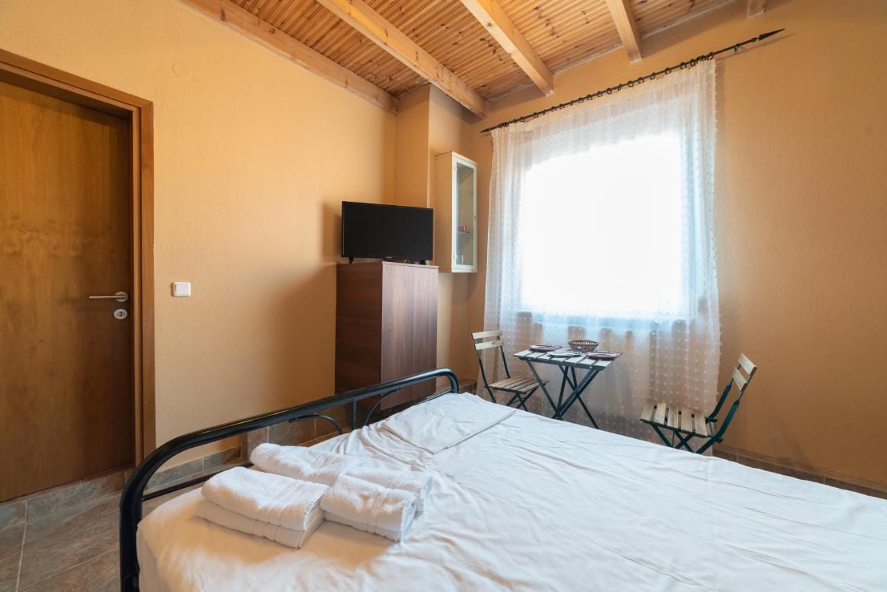 Maison Agistro Hotel Ángistron Buitenkant foto